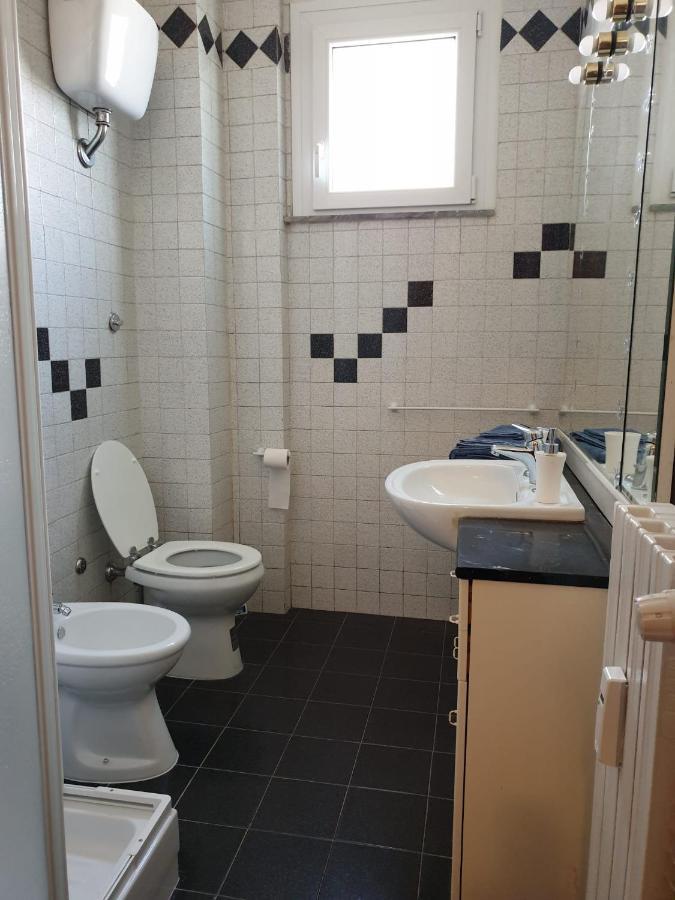 Trilocale Lido Di Roma Apartment Lido di Ostia Bagian luar foto